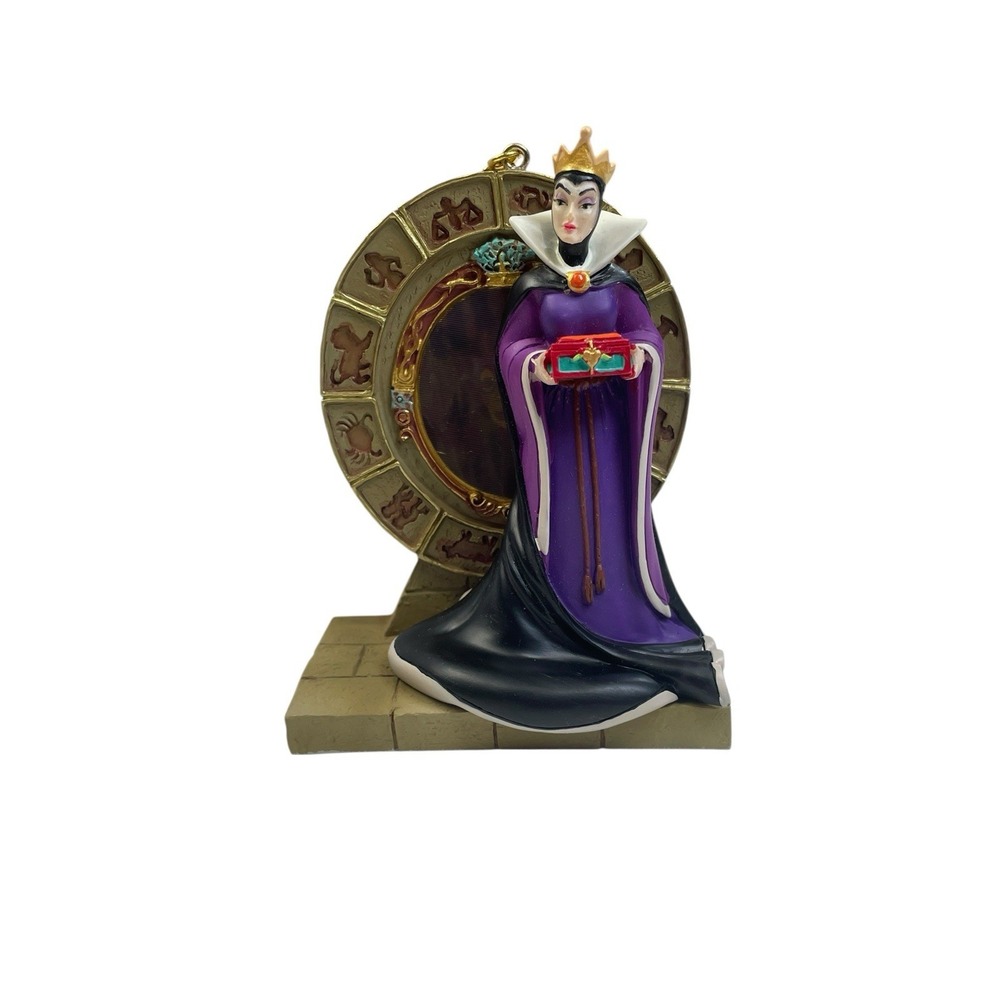Disney Sketchbook 2024 Evil Queen Ornament Mirror‎ Scene Snow White NWT